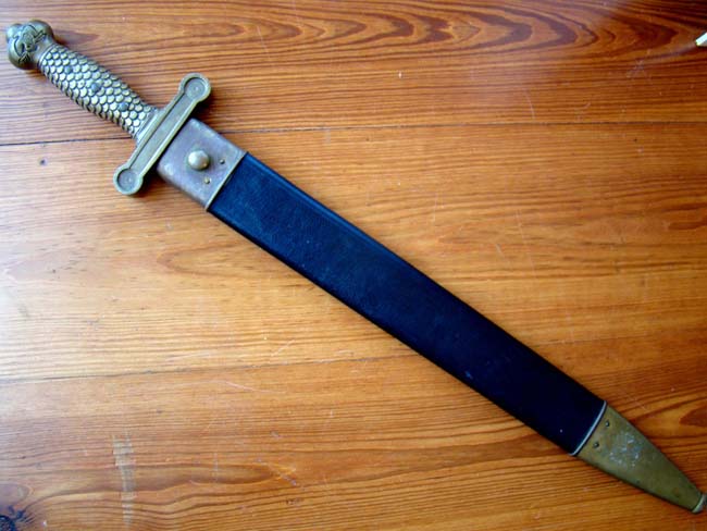 A fine U.S. Model 1832 Foot Artillery Sword dated 1839 — image 2
